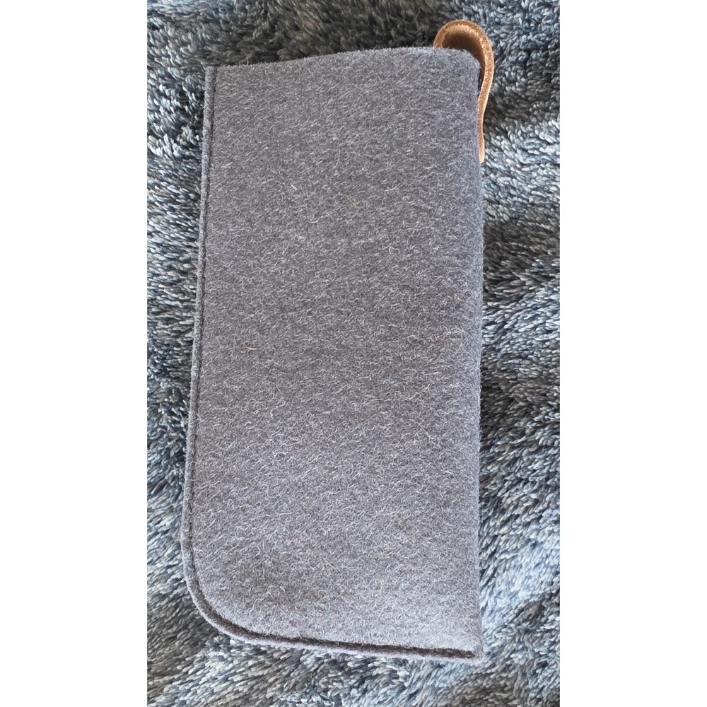 NWoT Graf Lantz Grey Glasses Case Eyeglass Holder Sunglasses Pouch Minimalist